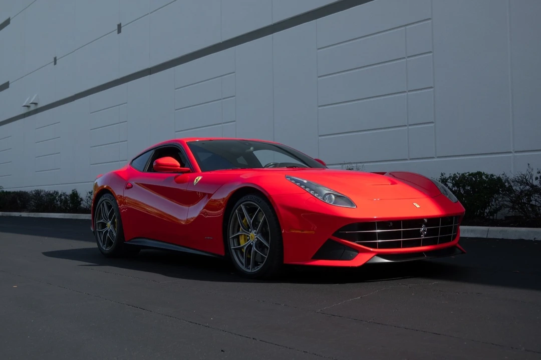 2017 Ferrari F12berlinetta - Image 2 of 12