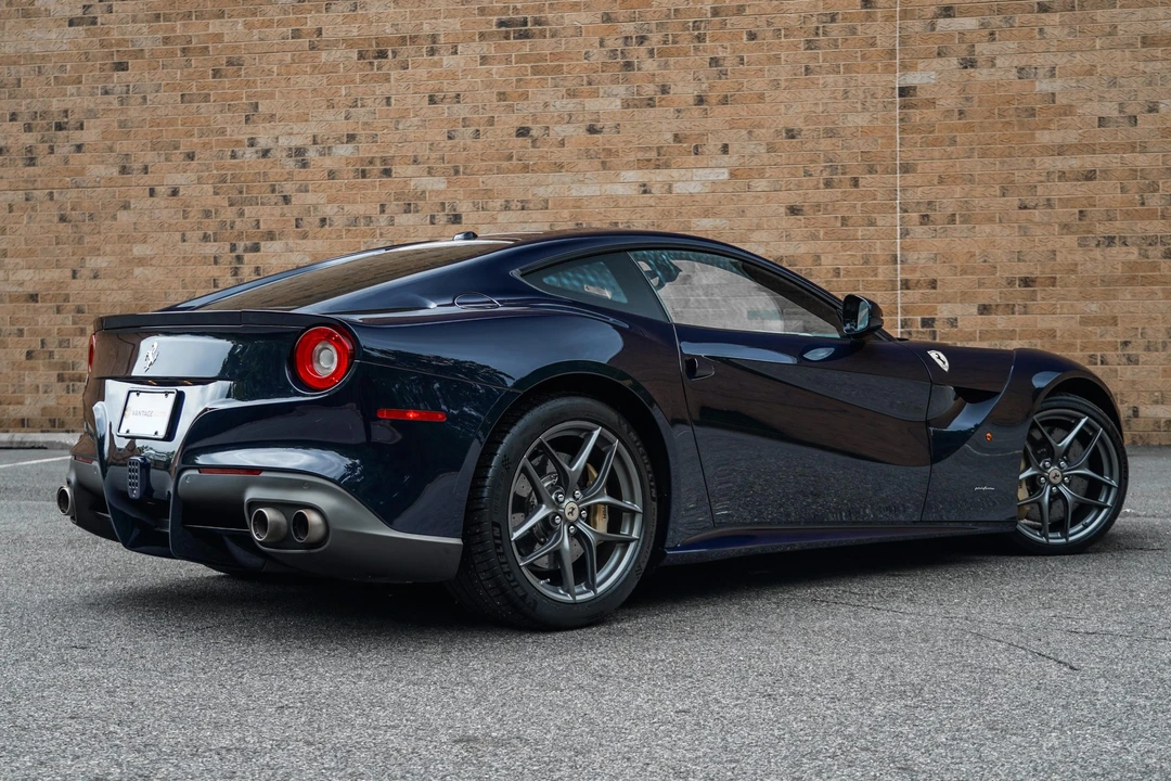 2017 Ferrari F12berlinetta - Image 16 of 31