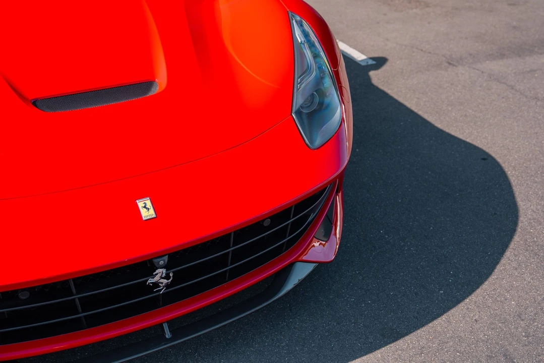 2017 Ferrari F12berlinetta - Image 16 of 21