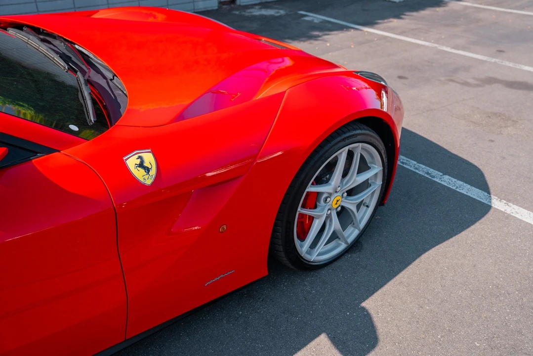 2017 Ferrari F12berlinetta - Image 8 of 21