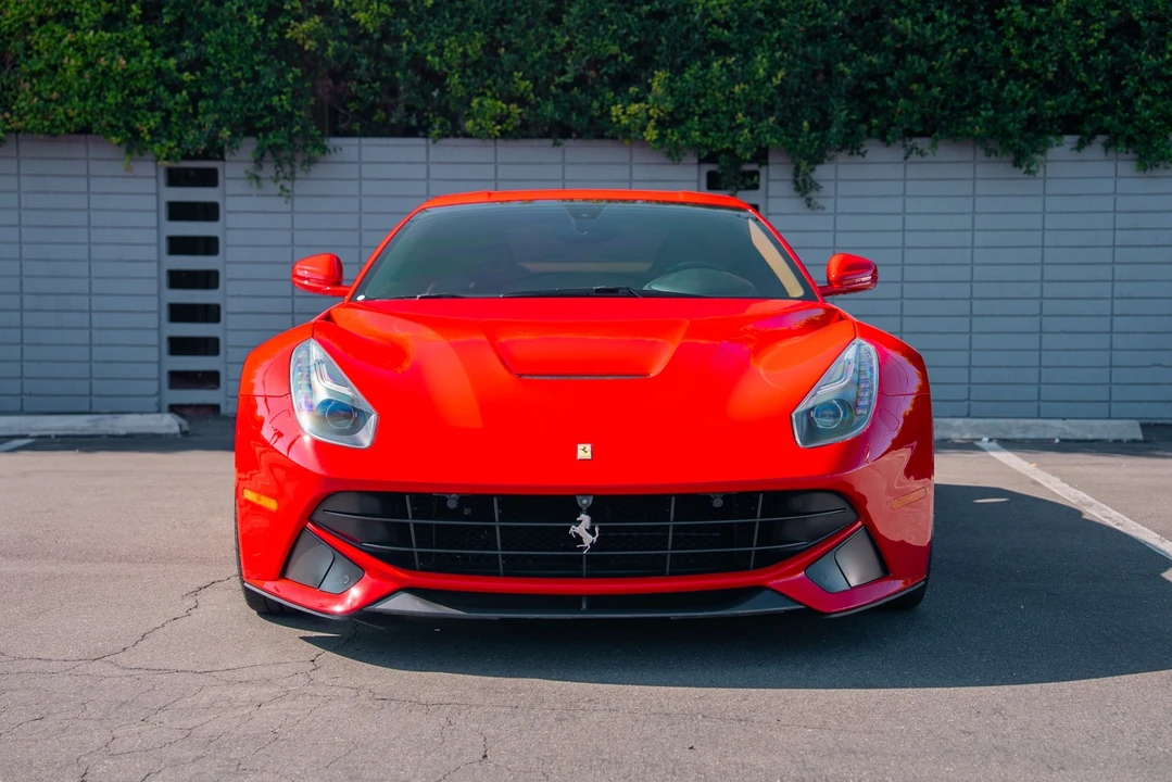 2017 Ferrari F12berlinetta - Image 14 of 21