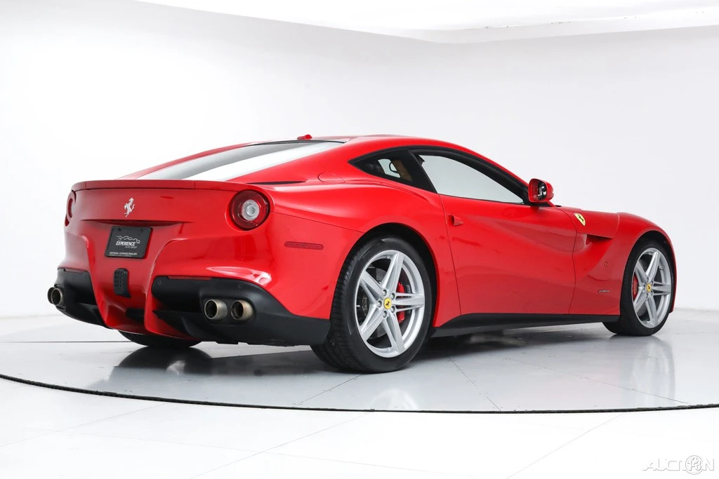 2017 Ferrari F12berlinetta - Image 3 of 21