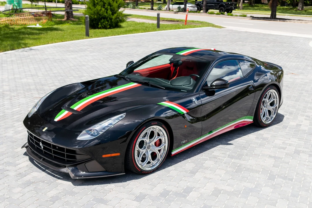 2017 Ferrari F12berlinetta - Image 2 of 31
