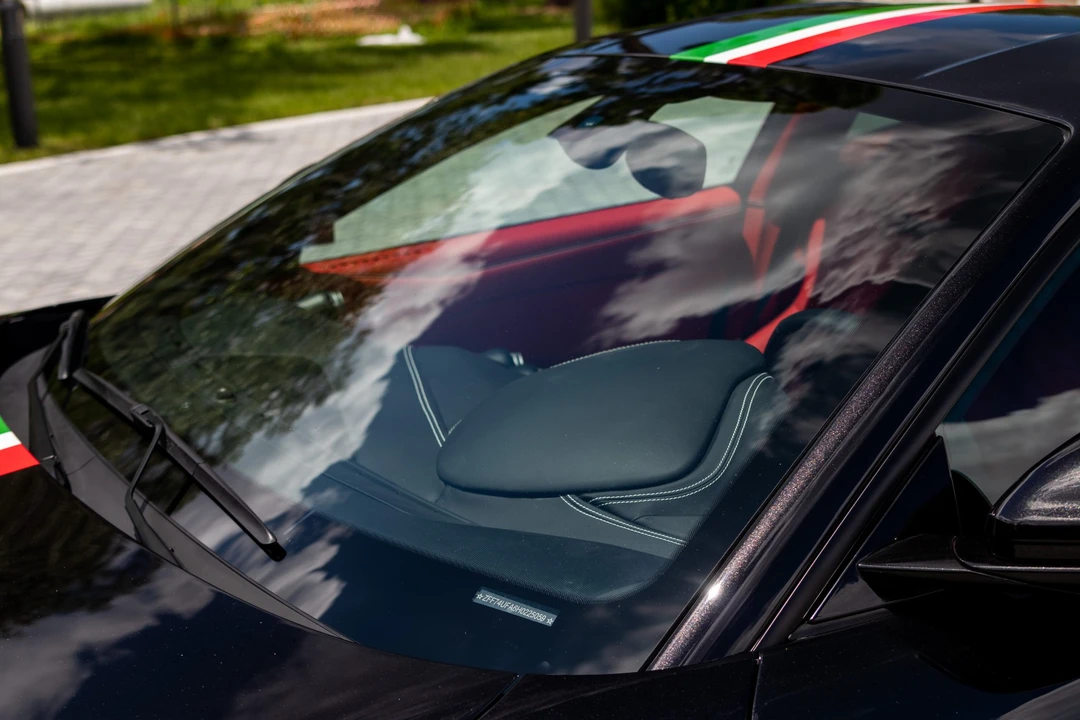2017 Ferrari F12berlinetta - Image 24 of 31