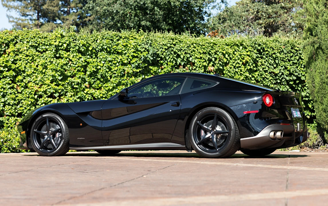2017 Ferrari F12berlinetta - Image 3 of 31