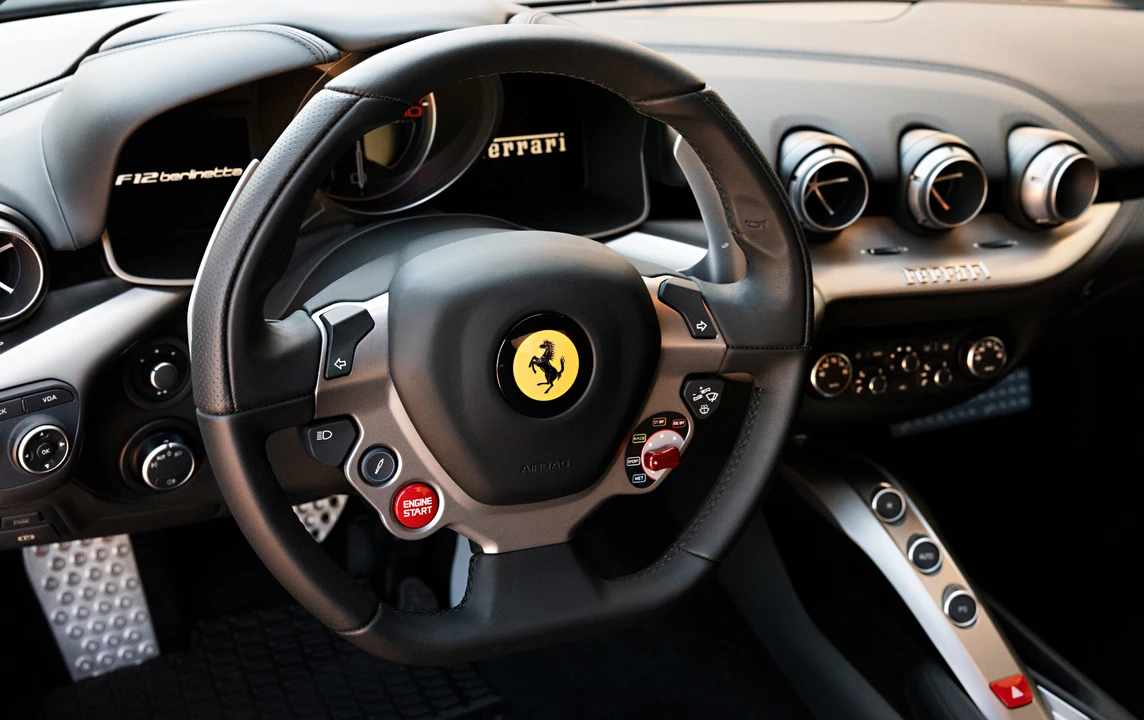 2017 Ferrari F12berlinetta - Image 27 of 31
