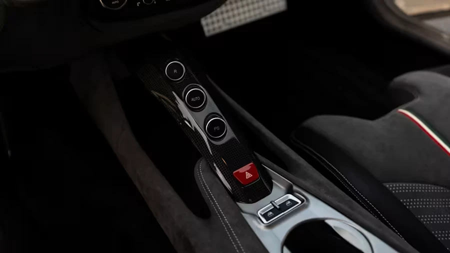 2017 Ferrari F12berlinetta - Image 21 of 26