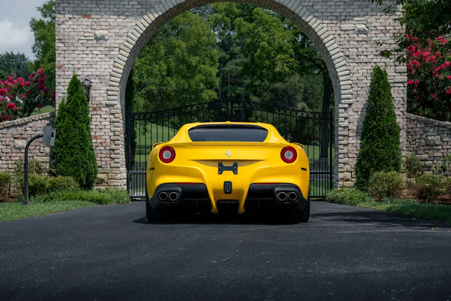 2017 Ferrari F12berlinetta - Image 4 of 14