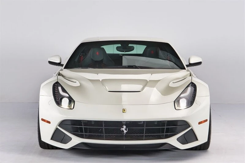 2017 Ferrari F12berlinetta - Image 3 of 31