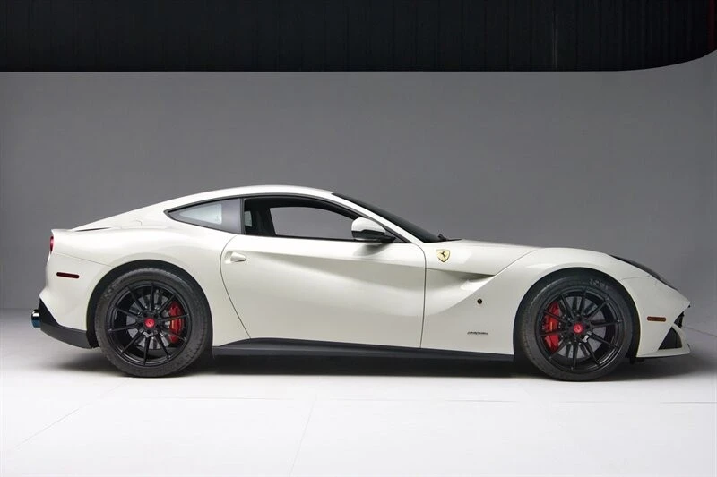 2017 Ferrari F12berlinetta - Image 11 of 31