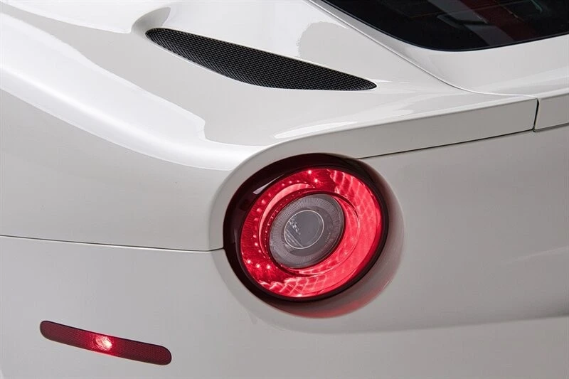 2017 Ferrari F12berlinetta - Image 26 of 31