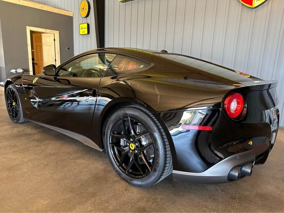 2017 Ferrari F12berlinetta - Image 5 of 16