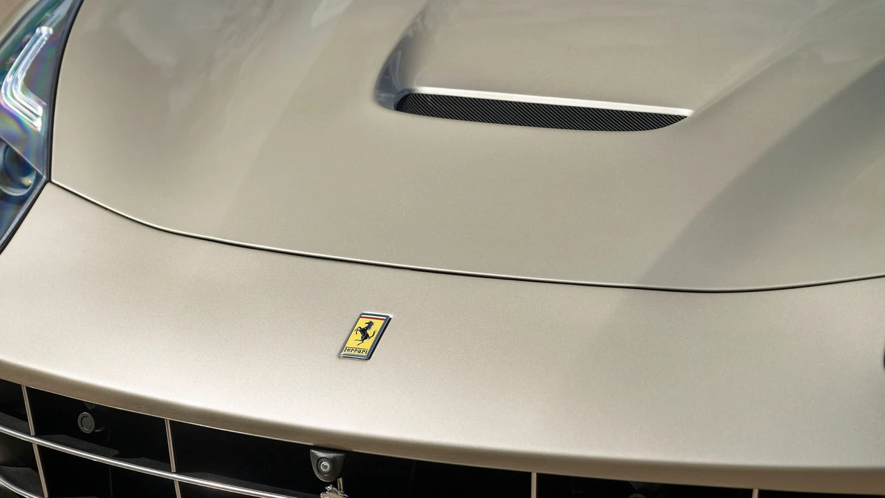 2017 Ferrari F12berlinetta - Image 12 of 31