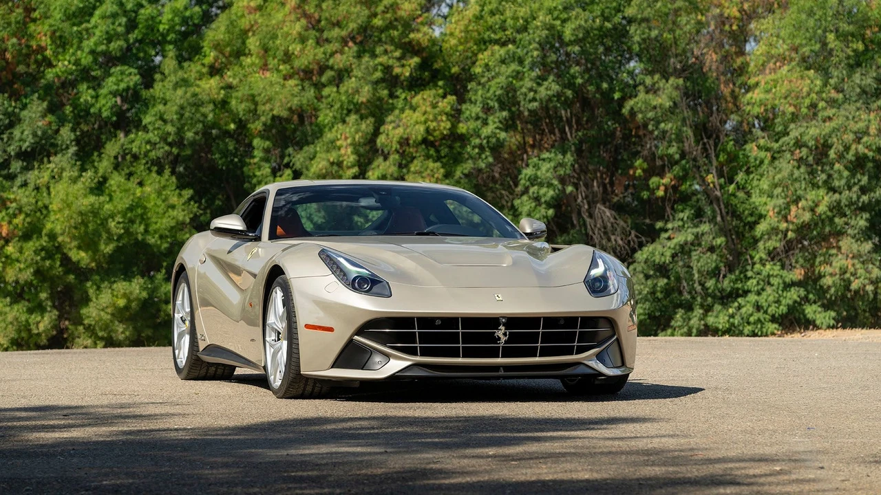 2017 Ferrari F12berlinetta - Image 11 of 31