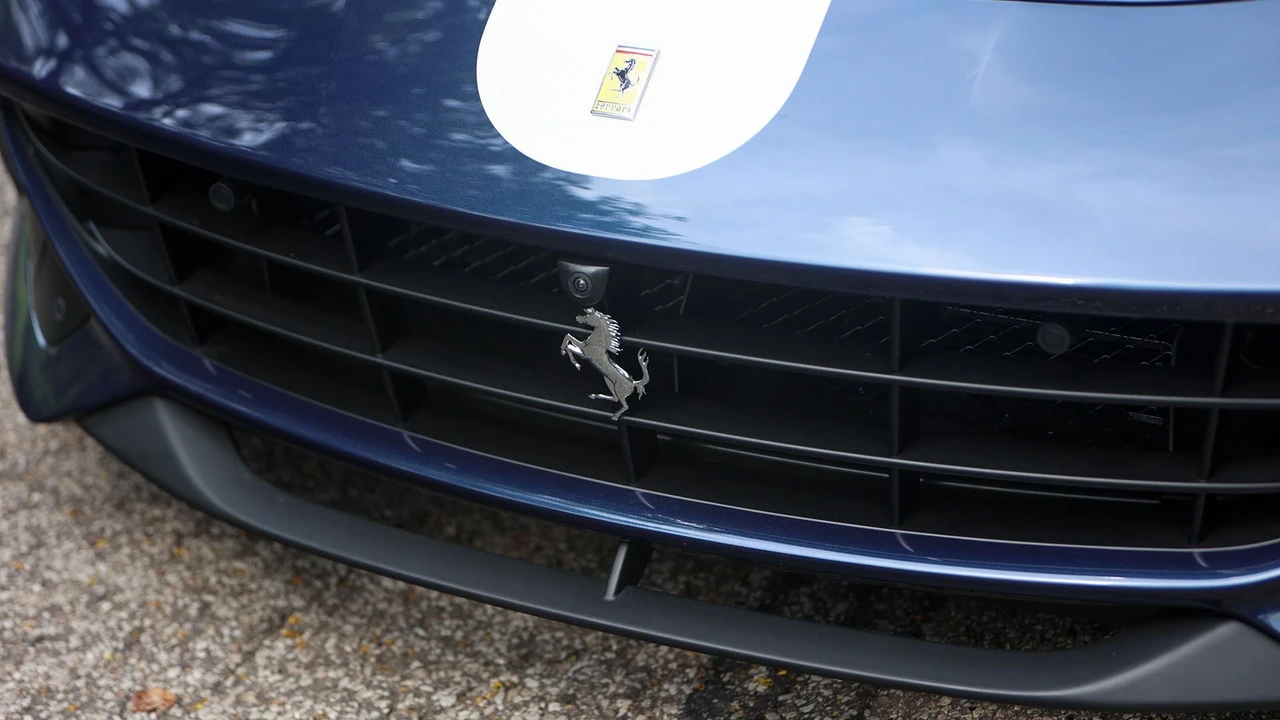 2017 Ferrari F12berlinetta - Image 12 of 31