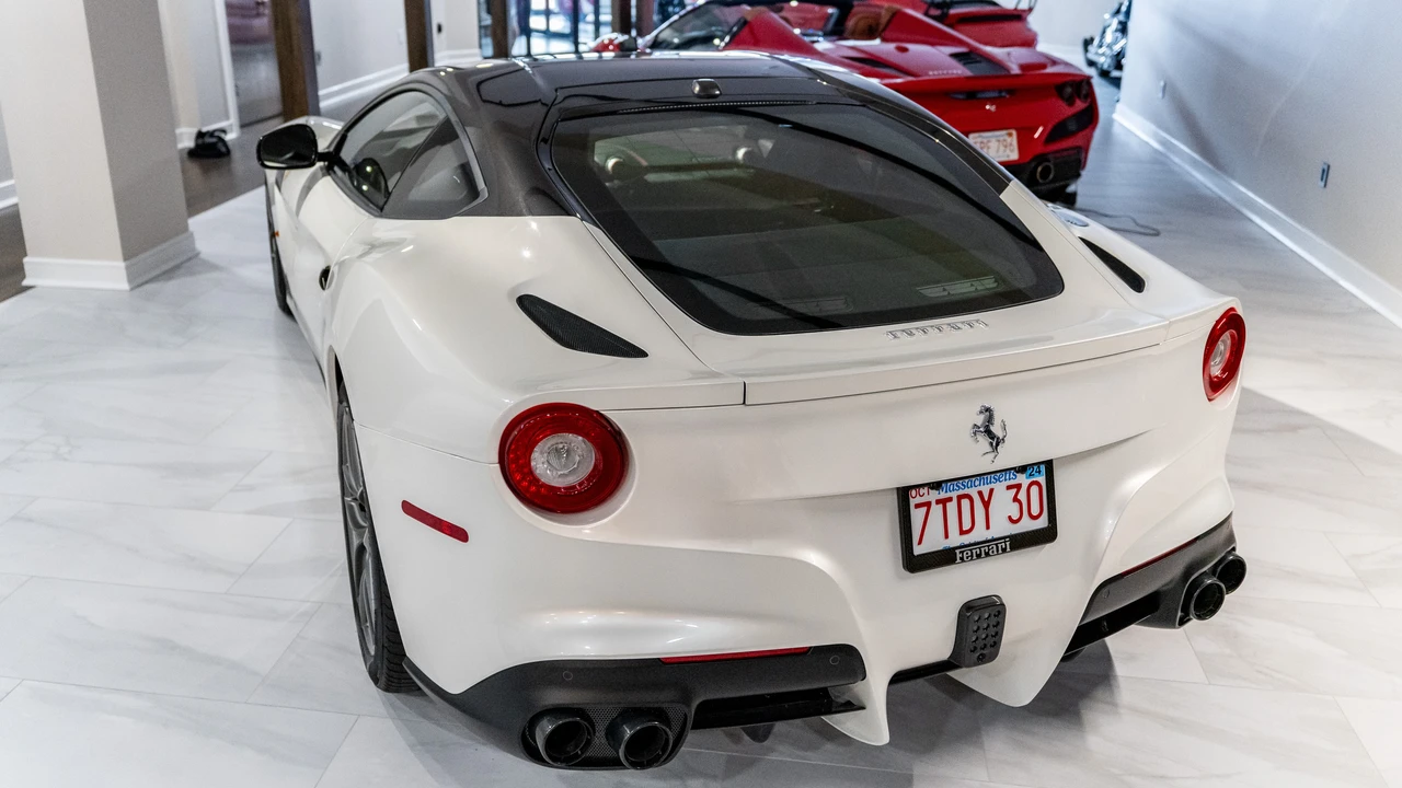 2017 Ferrari F12berlinetta - Image 6 of 31