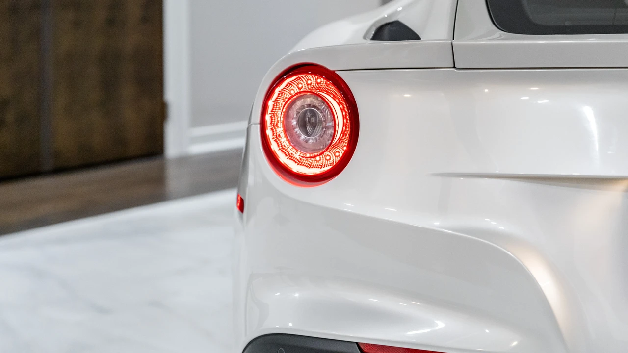 2017 Ferrari F12berlinetta - Image 12 of 31