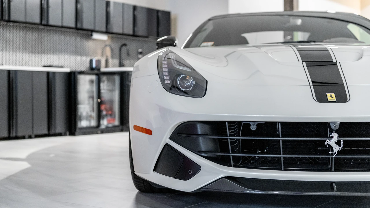 2017 Ferrari F12berlinetta - Image 8 of 31