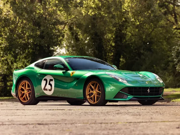 2017 Ferrari F12berlinetta - Image 2 of 31