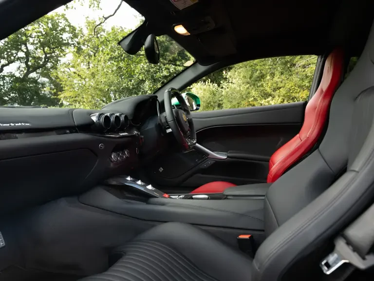 2017 Ferrari F12berlinetta - Image 5 of 31
