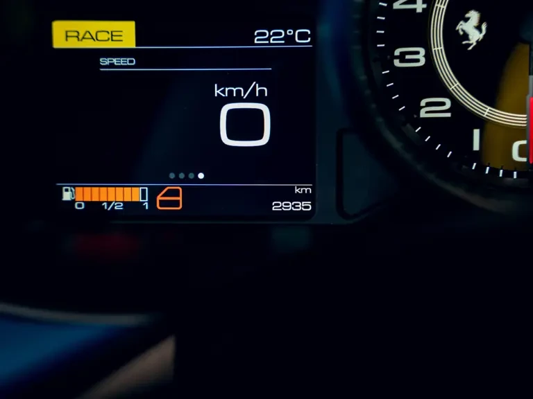 2017 Ferrari F12berlinetta - Image 13 of 31