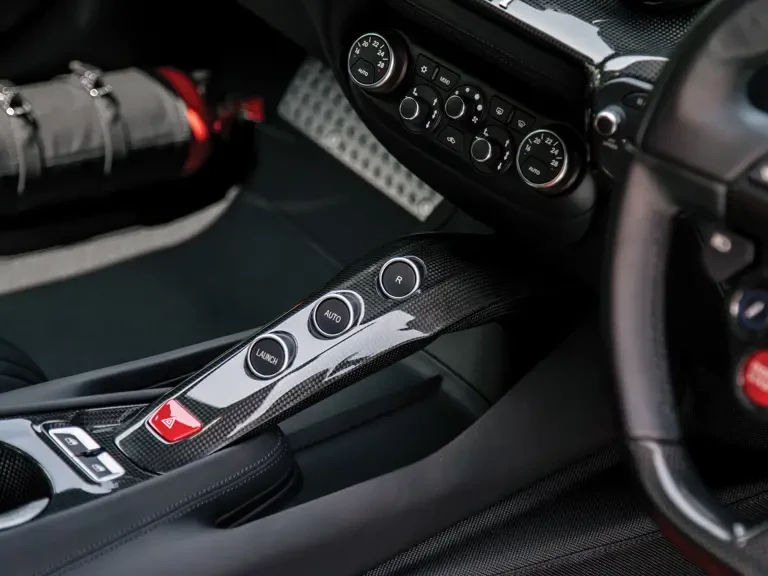 2017 Ferrari F12berlinetta - Image 18 of 31