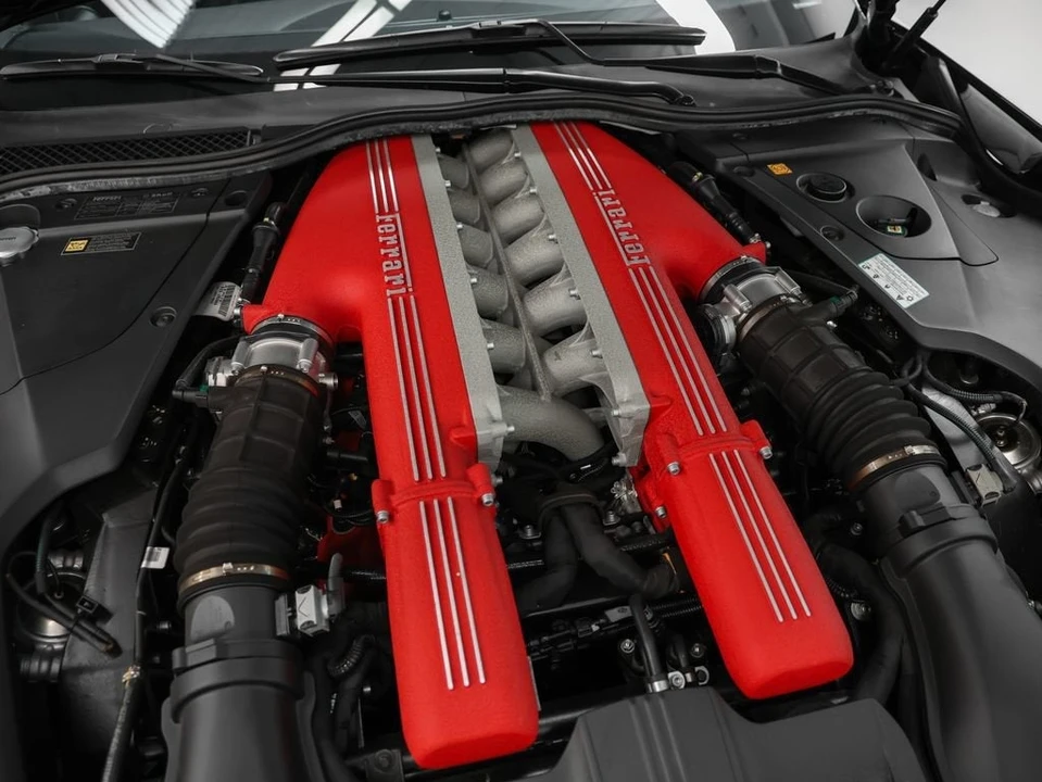 2017 Ferrari F12berlinetta - Image 16 of 31
