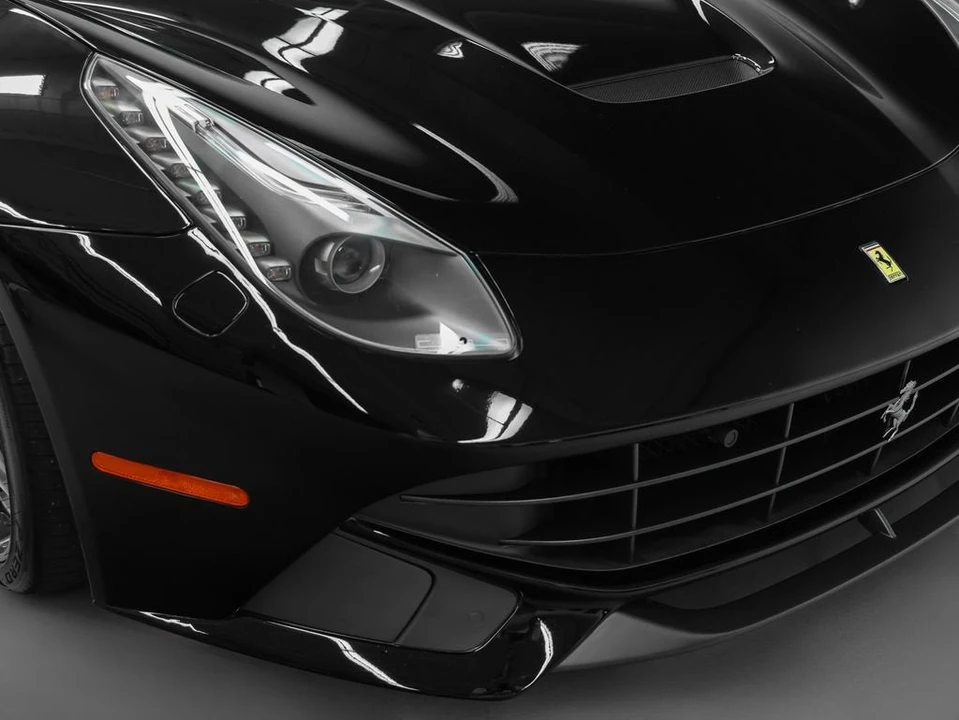 2017 Ferrari F12berlinetta - Image 4 of 31