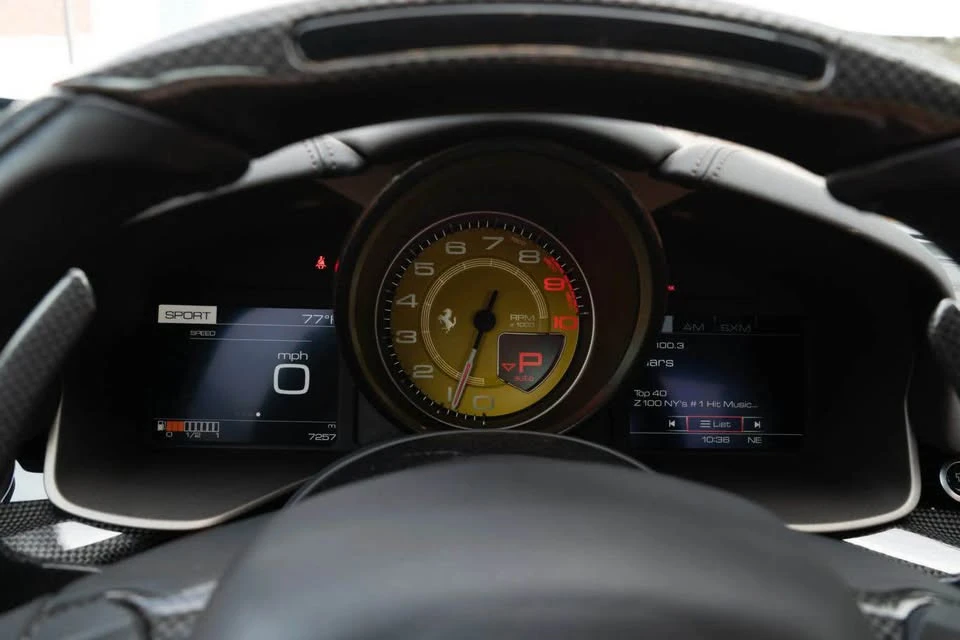 2017 Ferrari F12berlinetta - Image 12 of 20