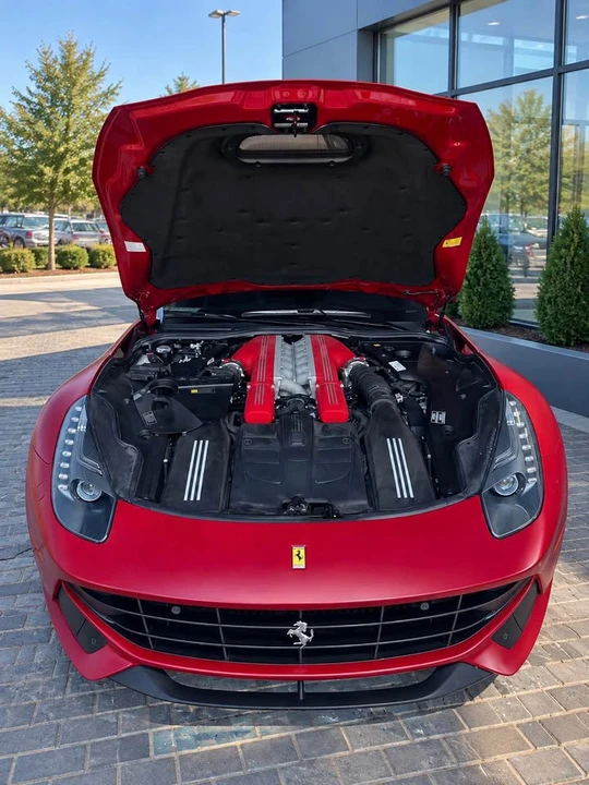 2017 Ferrari F12berlinetta - Image 5 of 8