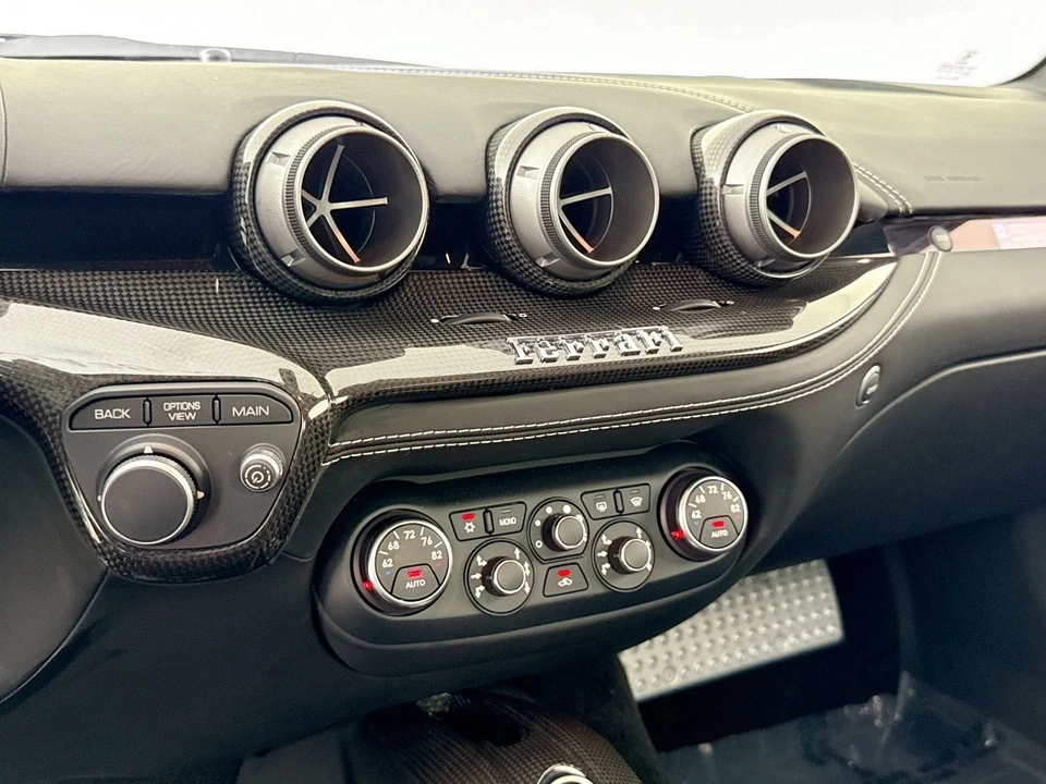 2017 Ferrari F12berlinetta - Image 12 of 29