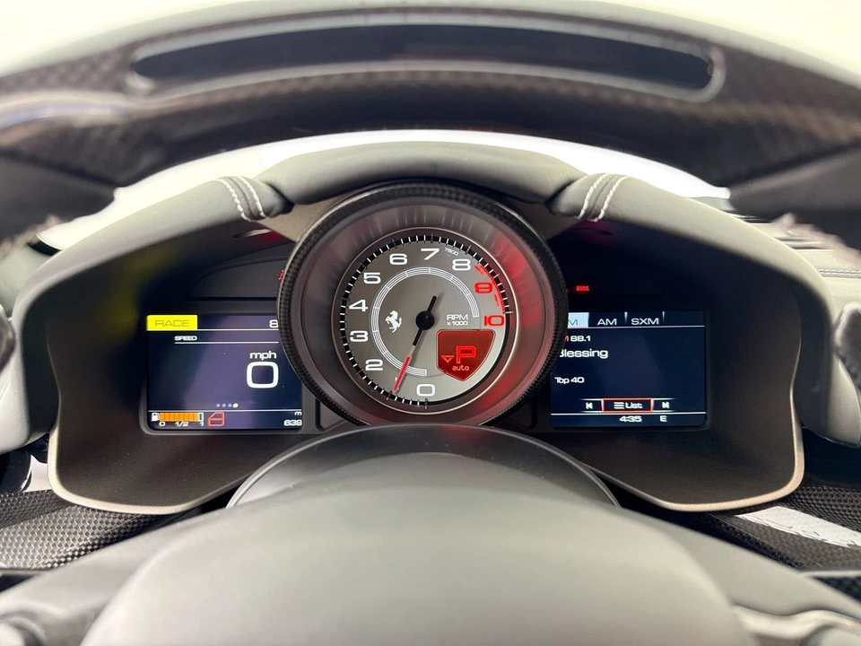 2017 Ferrari F12berlinetta - Image 11 of 29