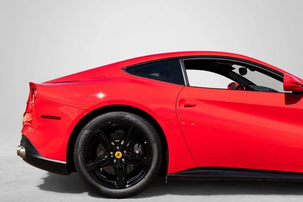 2017 Ferrari F12berlinetta - Image 17 of 31
