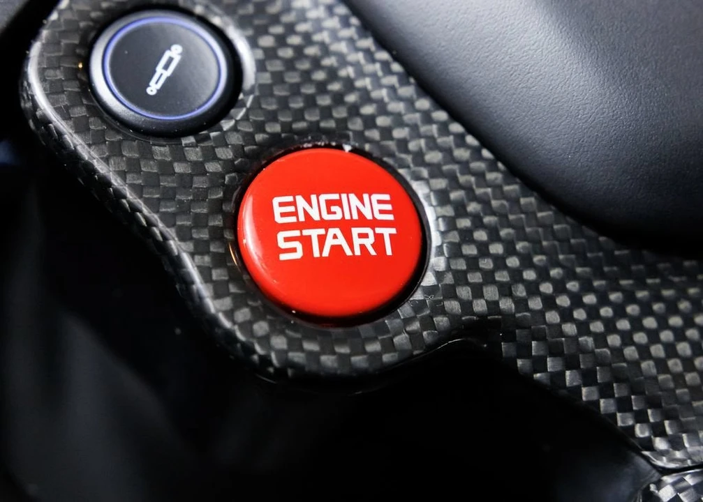 2017 Ferrari F12berlinetta - Image 22 of 31
