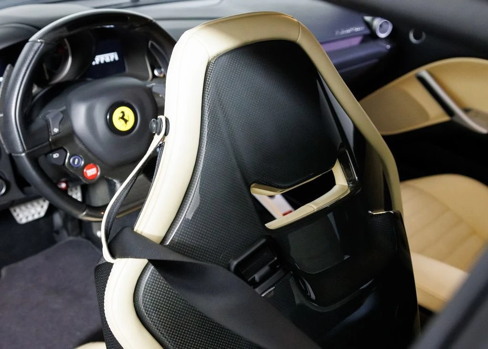 2017 Ferrari F12berlinetta - Image 25 of 31