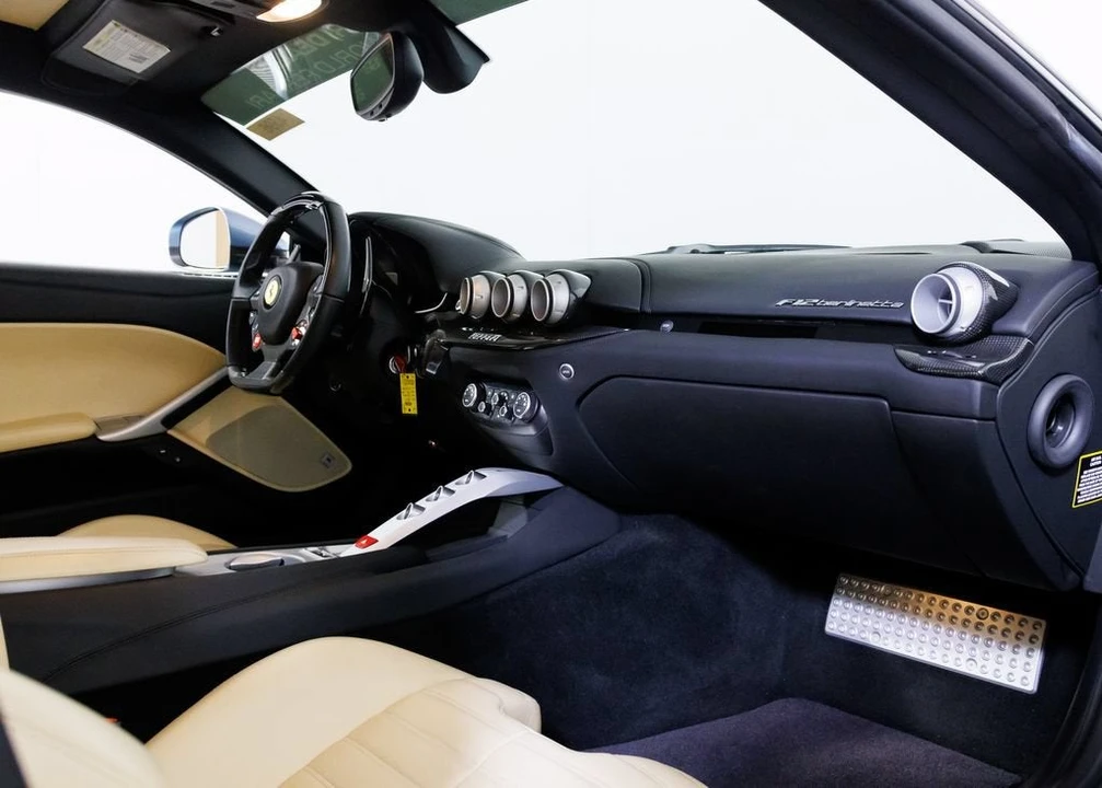 2017 Ferrari F12berlinetta - Image 20 of 31