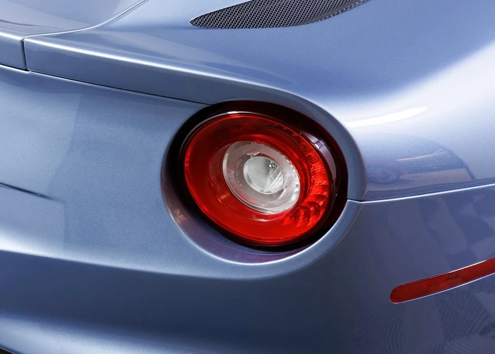 2017 Ferrari F12berlinetta - Image 29 of 31