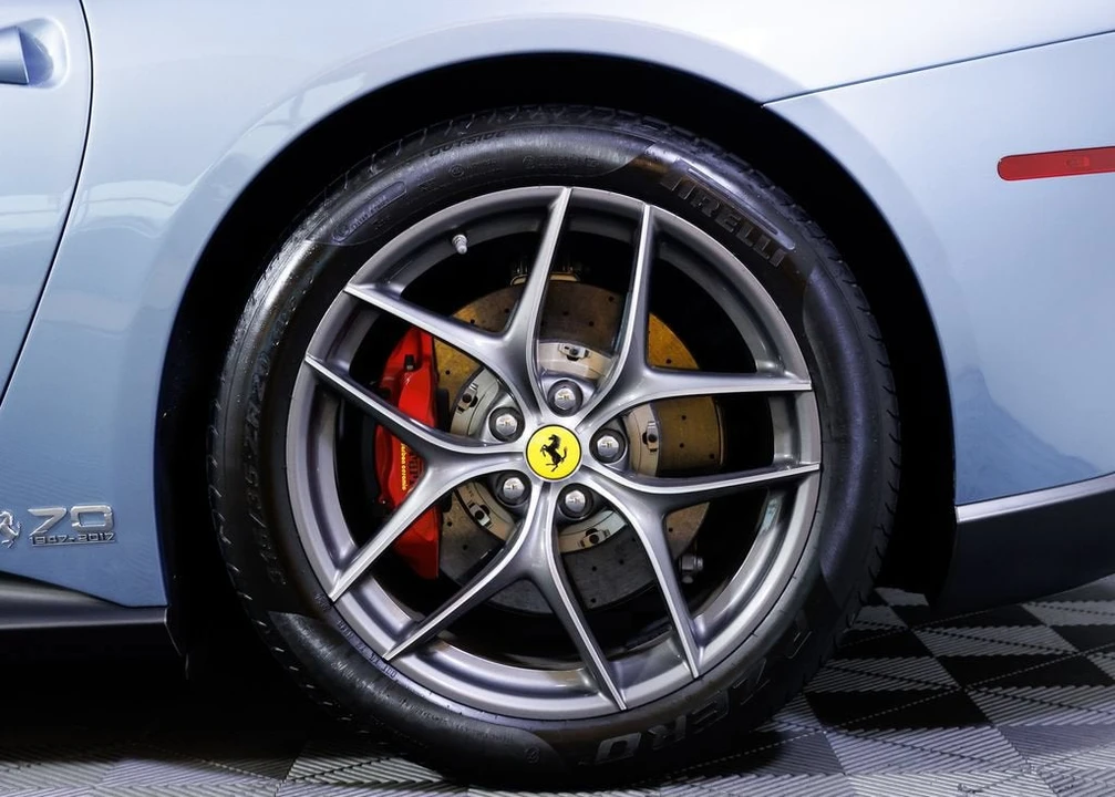 2017 Ferrari F12berlinetta - Image 6 of 31