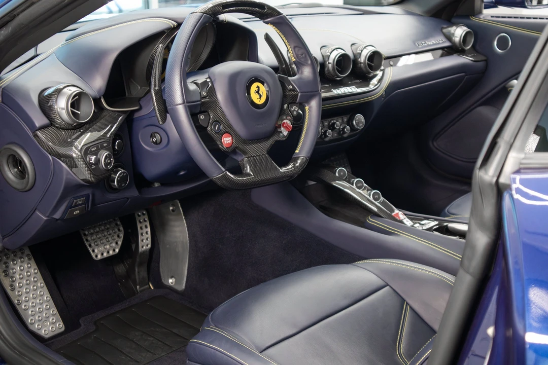 2017 Ferrari F12berlinetta - Image 13 of 18