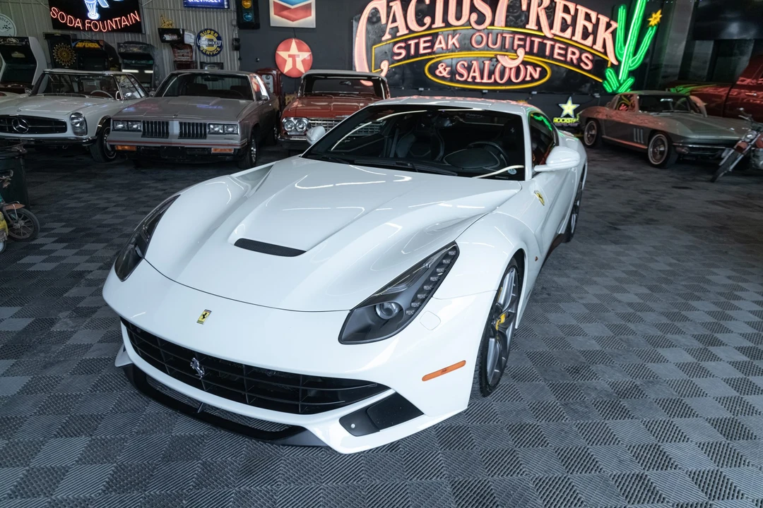 2017 Ferrari F12berlinetta - Image 26 of 31