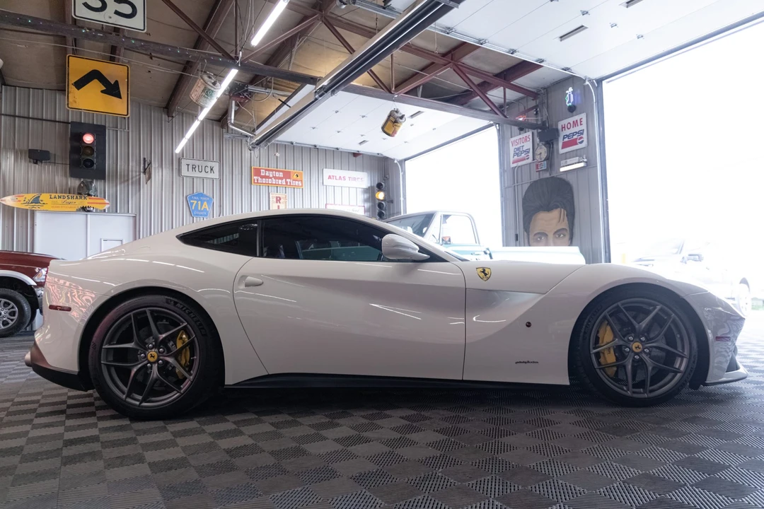 2017 Ferrari F12berlinetta - Image 5 of 31