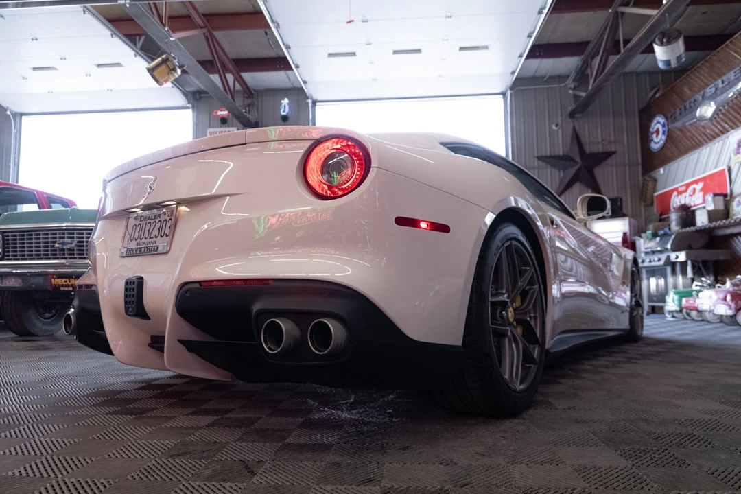 2017 Ferrari F12berlinetta - Image 10 of 31