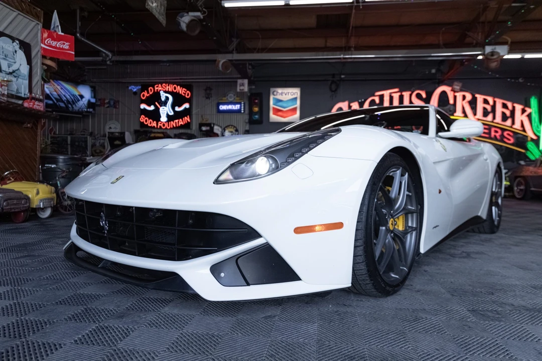 2017 Ferrari F12berlinetta - Image 25 of 31