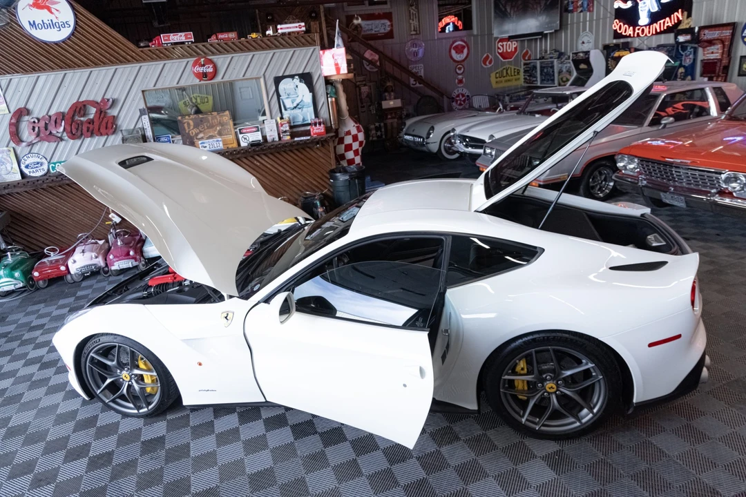 2017 Ferrari F12berlinetta - Image 30 of 31