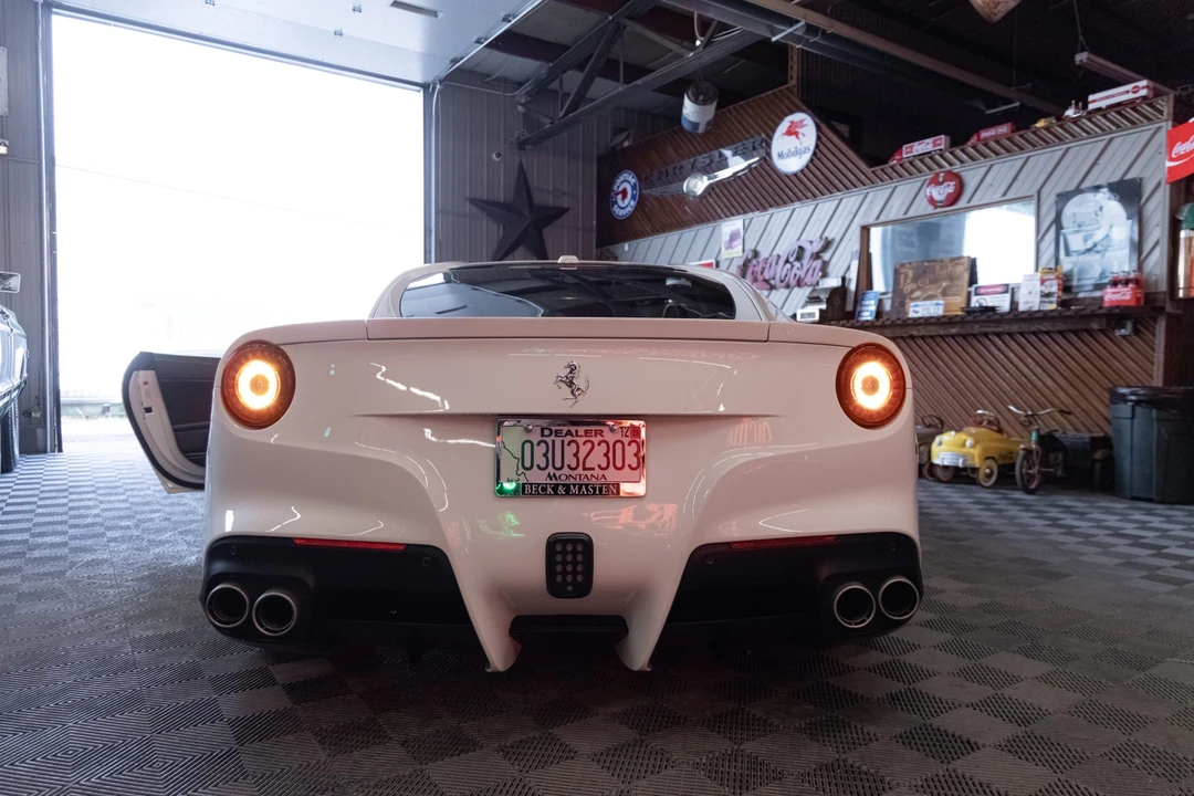 2017 Ferrari F12berlinetta - Image 17 of 31