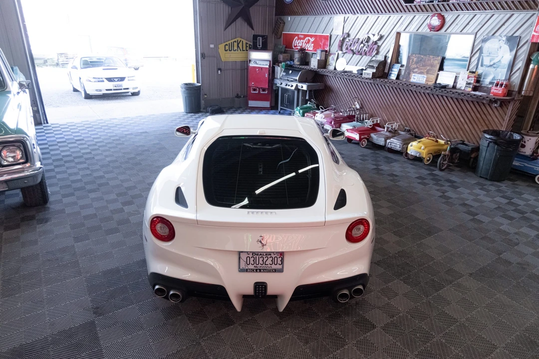 2017 Ferrari F12berlinetta - Image 13 of 31