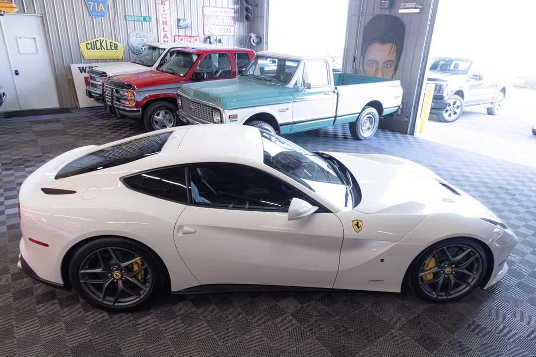 2017 Ferrari F12berlinetta - Image 6 of 31