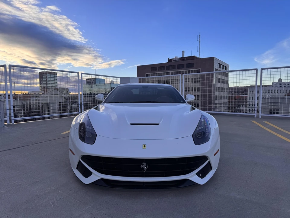 2017 Ferrari F12berlinetta - Image 4 of 31
