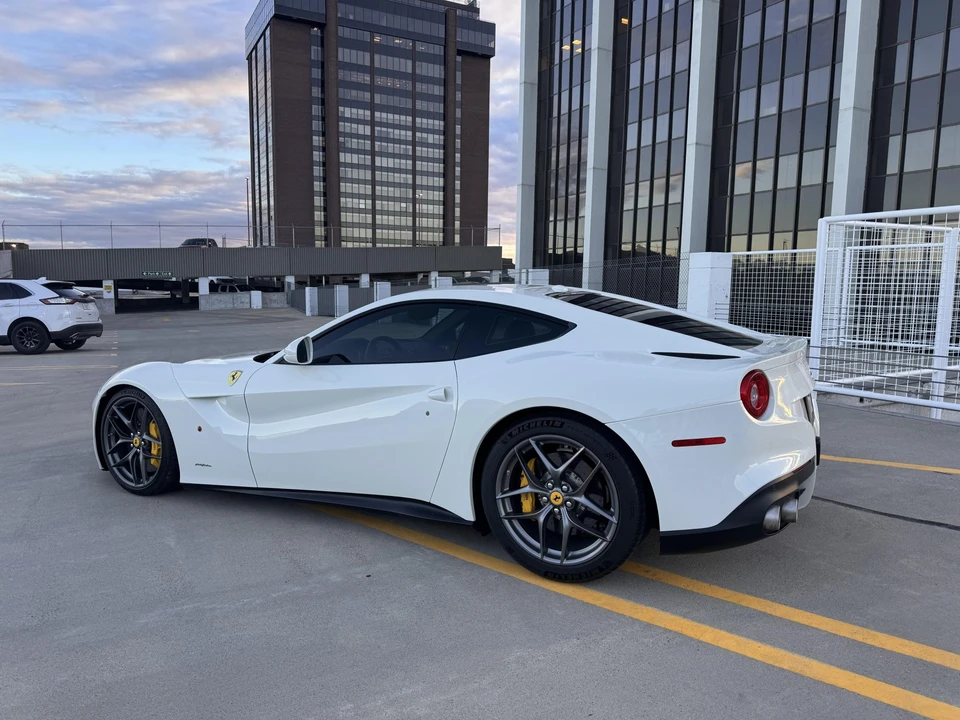 2017 Ferrari F12berlinetta - Image 12 of 31