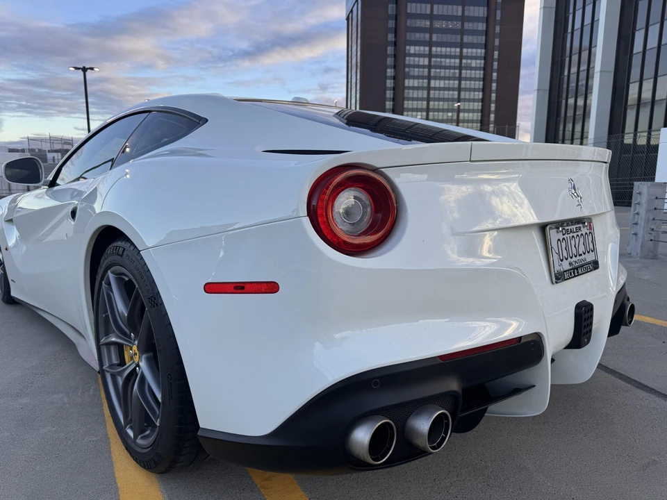 2017 Ferrari F12berlinetta - Image 30 of 31